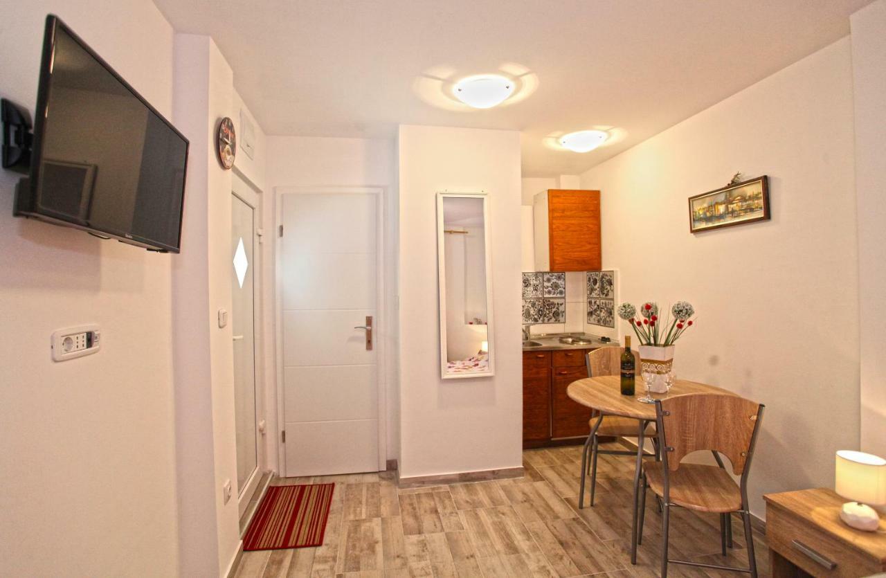 Apartment Kimmy Split Exterior photo